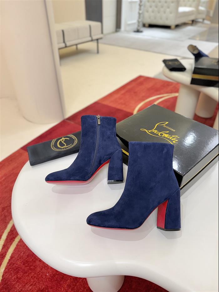 2025112818816889 380